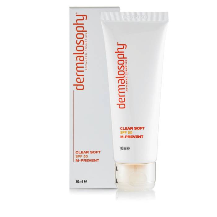 בלוק SPF 50 שקוף עם מדכא מלנין